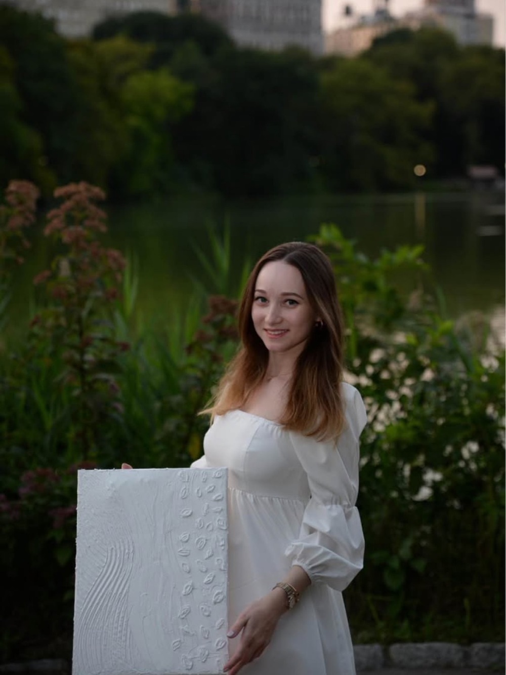 Dress - Picture 2 of 3